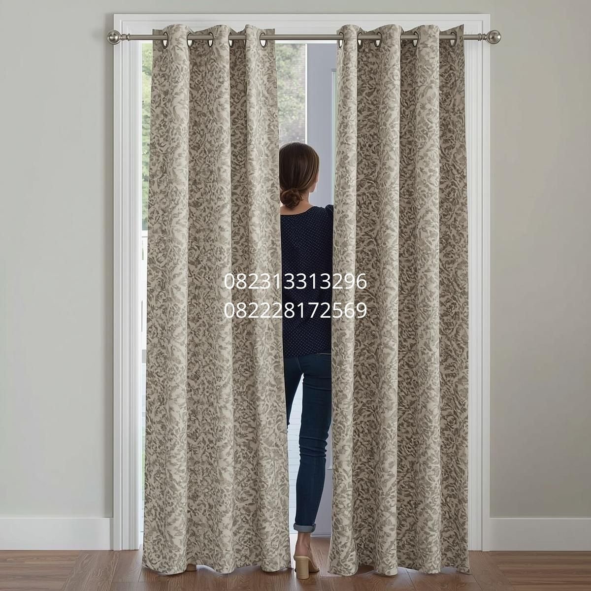 gorden pintu modern